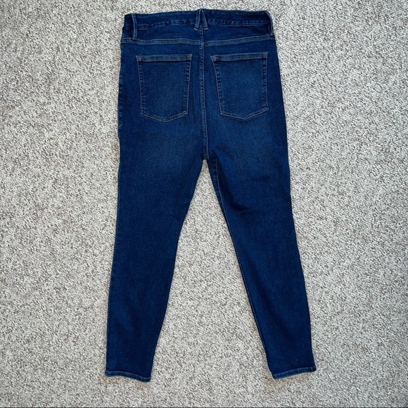Good American Good Waist cropped Jeans Blue798. Size 16 women - Picture 5 of 7